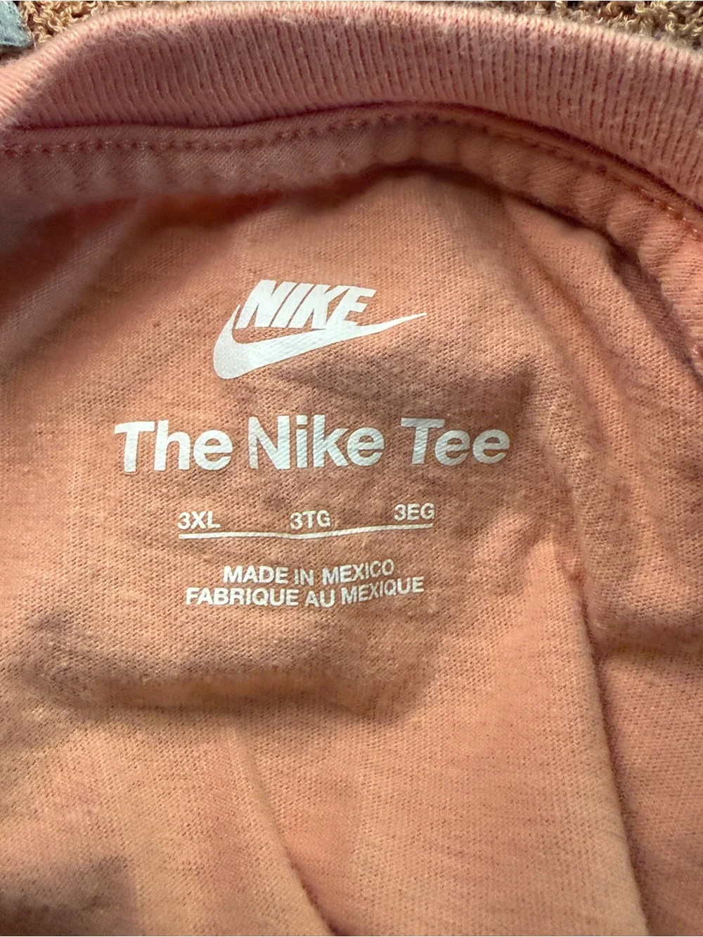 Nike Coral Crewneck Tee with White 'Just Do It' Logo - Picture 3 of 3